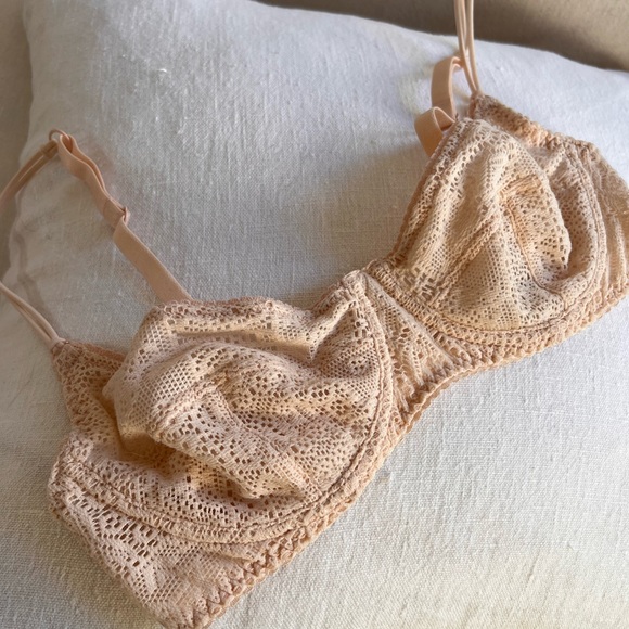 Free People Unlined Underwire Lace Bra - 32C - Picture 2 of 5